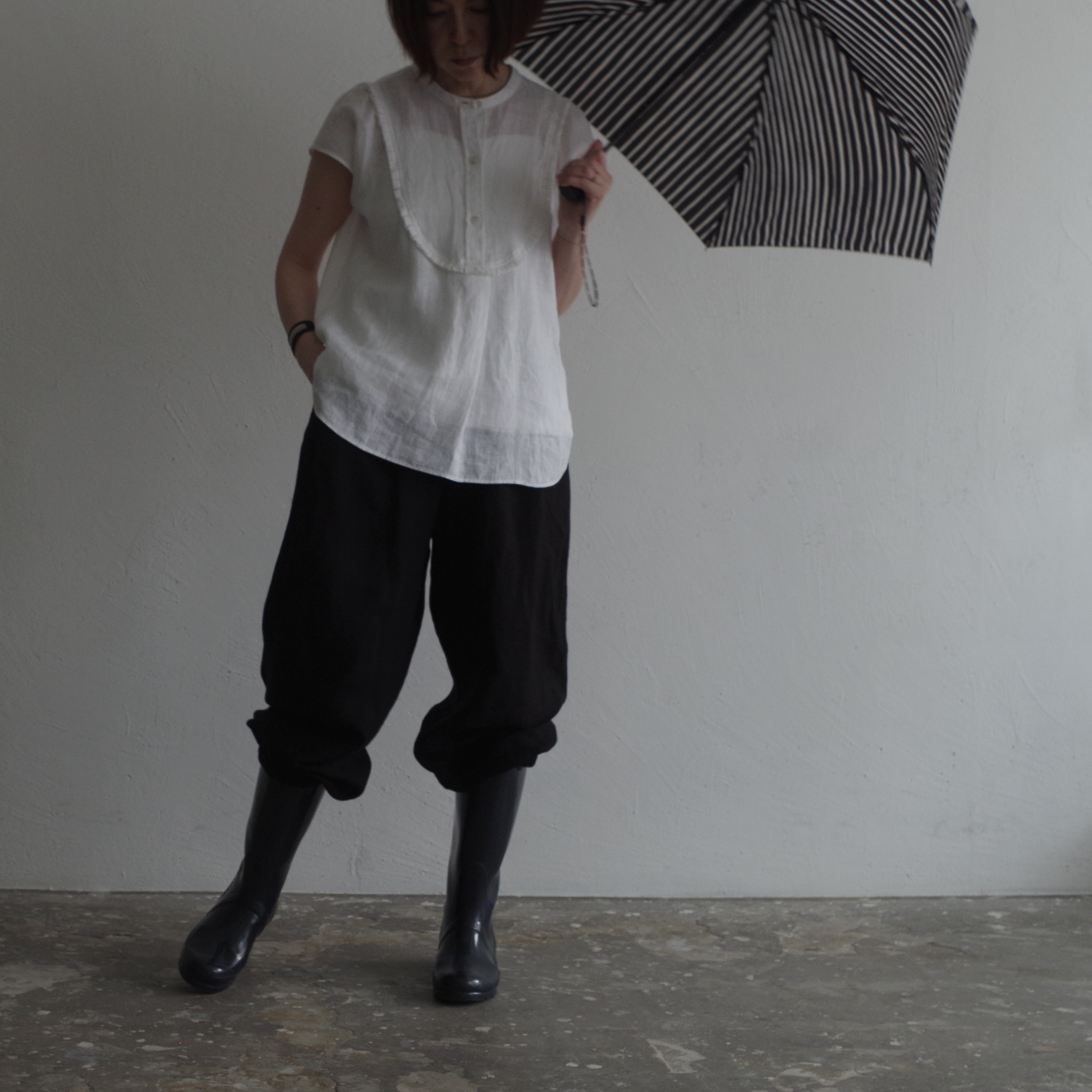 雨の日にこそ、リネンを着てほしい理由