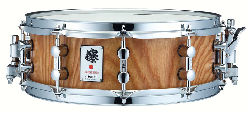 ドラスコ豆知識。ドイツと日本のコラボスネア