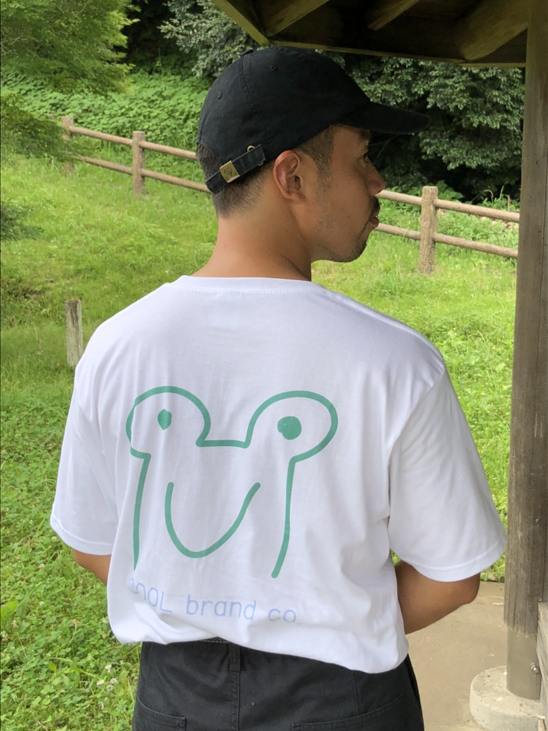 漢は背中で語る