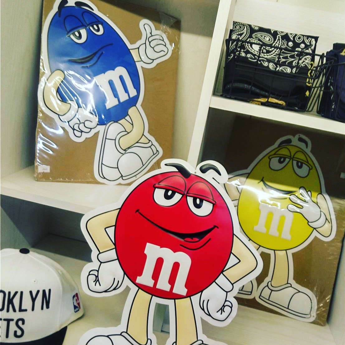 ついつい揃えたくなっちゃう！M＆M's サインボード入荷！