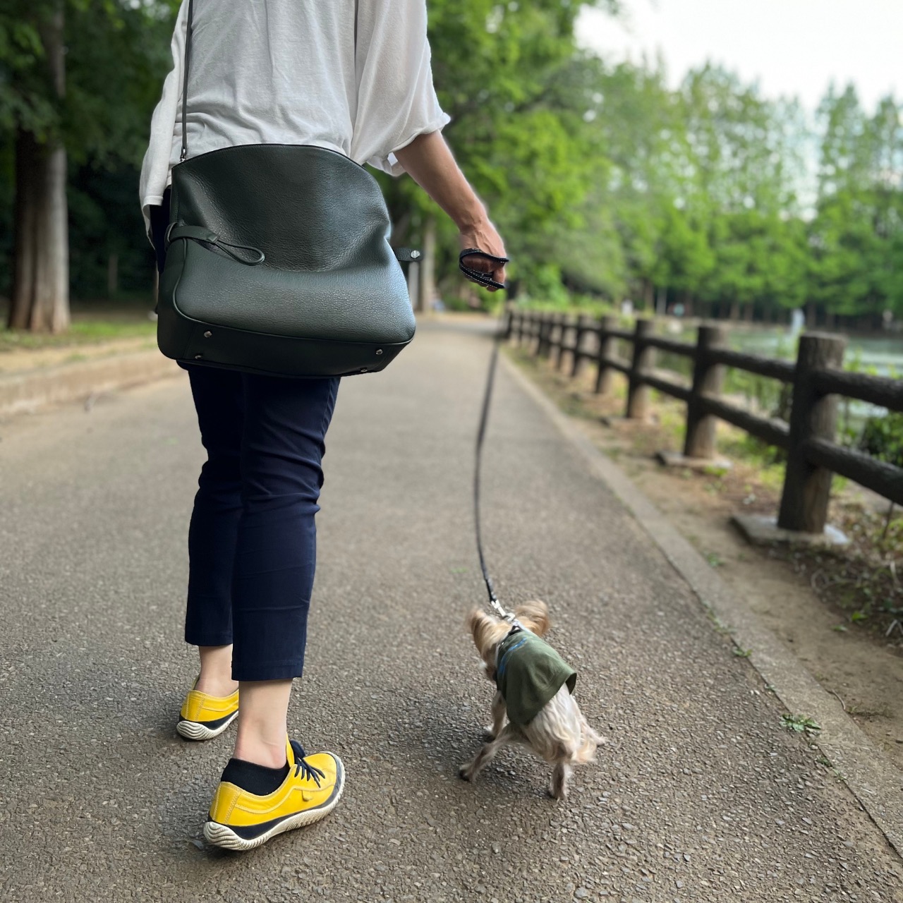 OSOBAとは?ペットオーナーのための革小物をつくる理由と、ものづくりへの想い