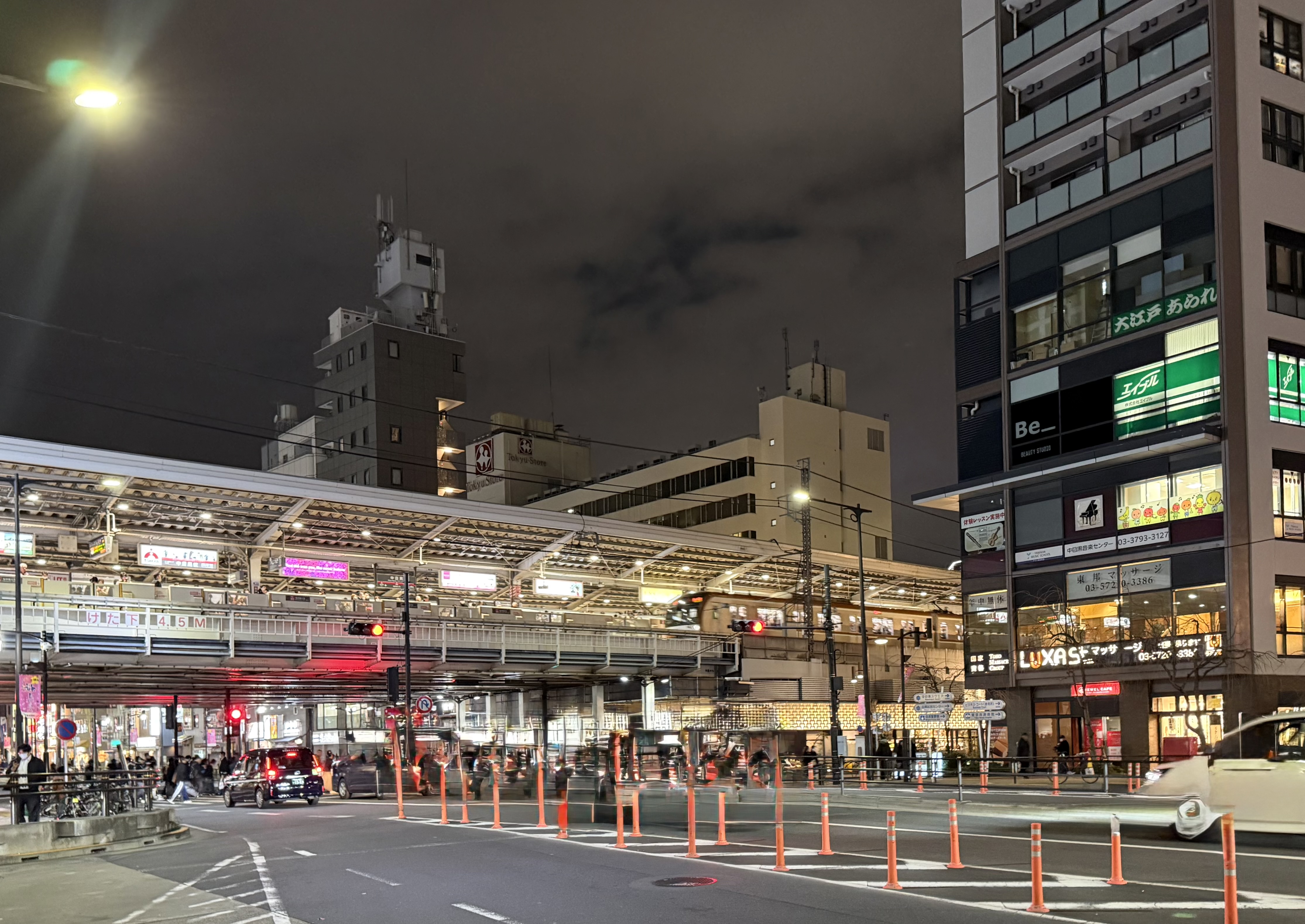 こぼれ話   ~~営業後の物語~~