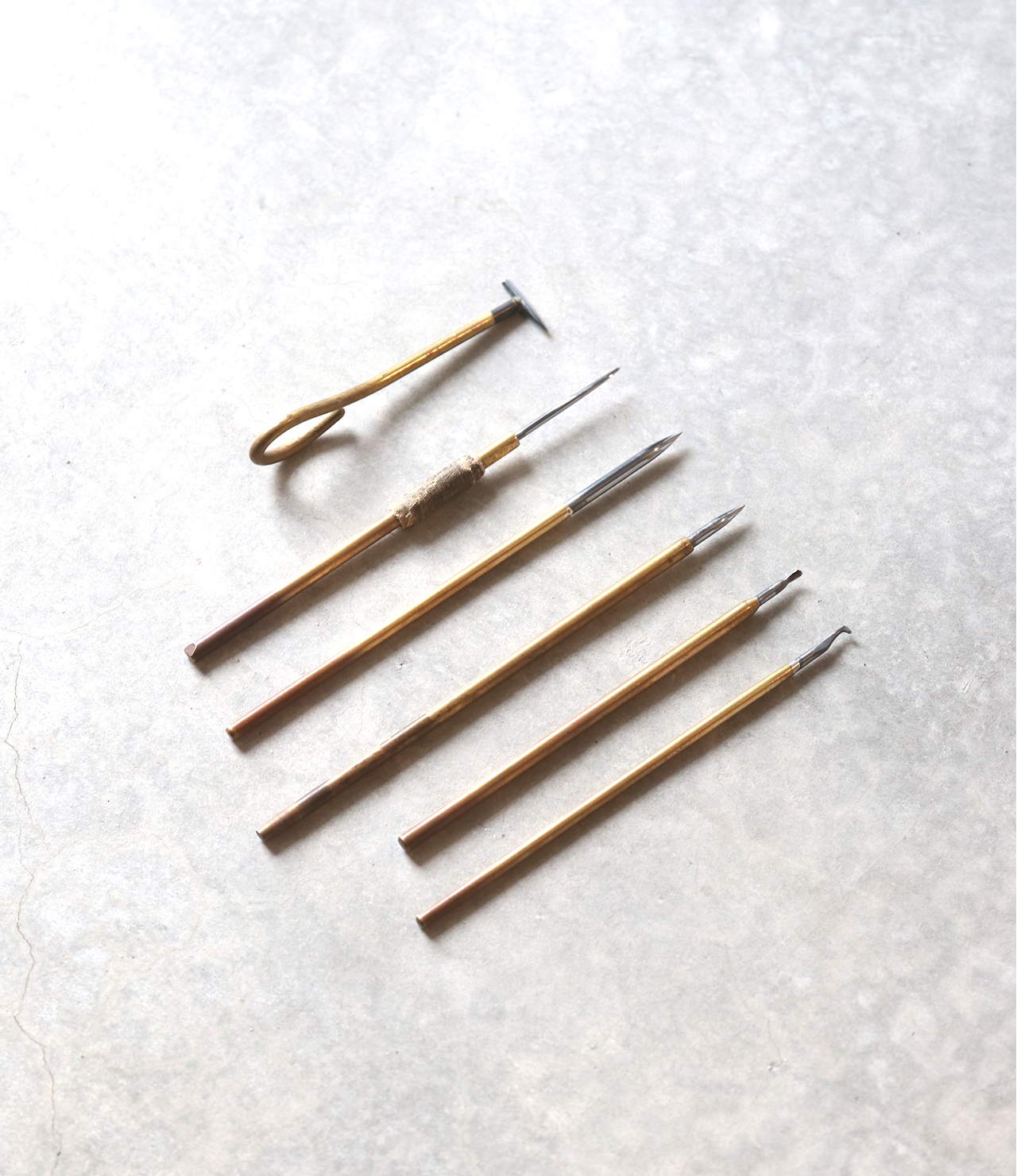 『かたちづくるもの』