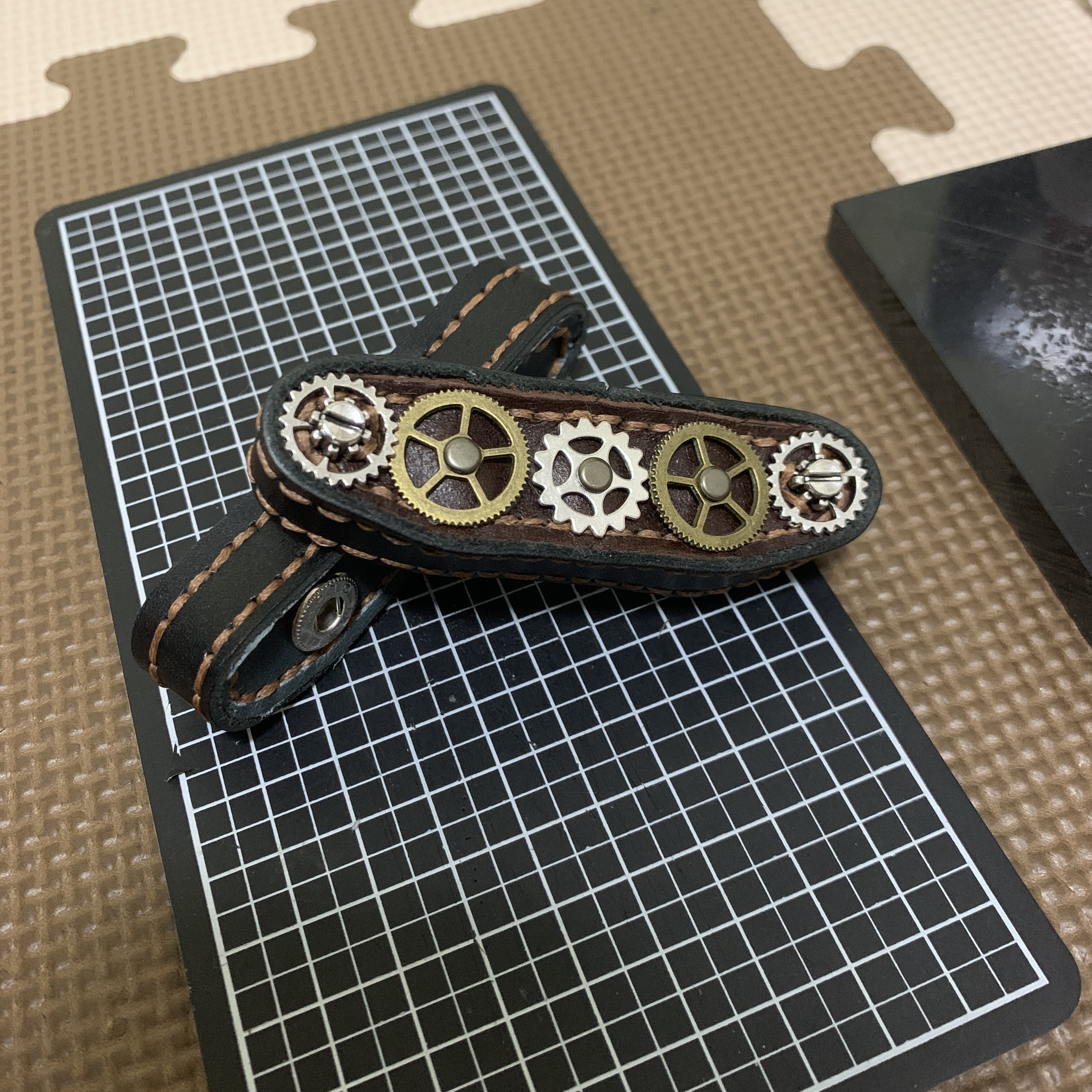 レザークラフトで戦車を作る　その１