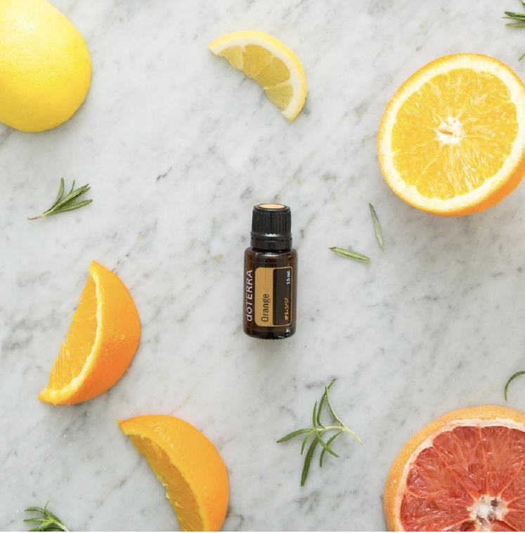 アロマ、アロマテラピーって何?