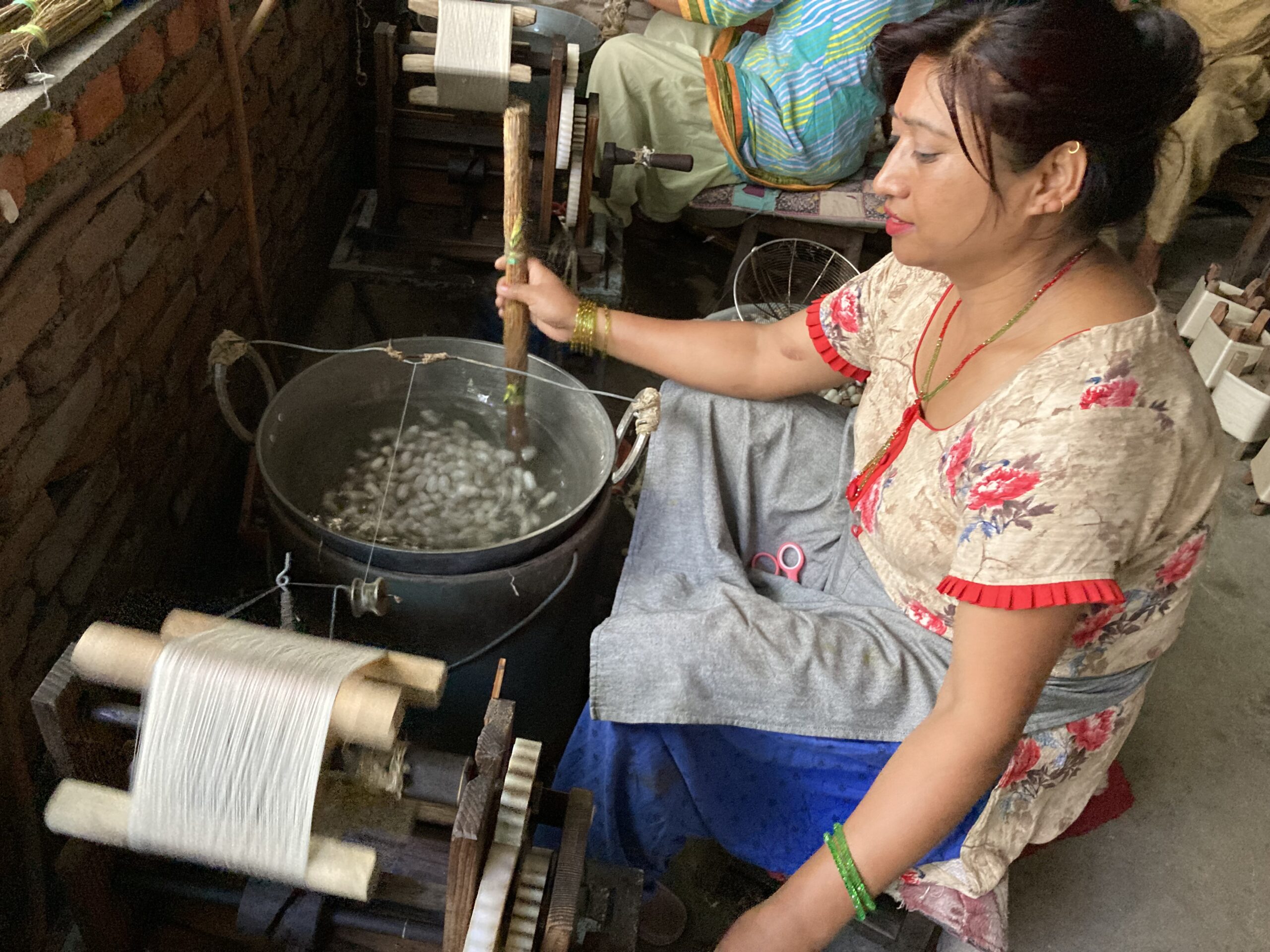 ネパール出張報告/ネパール産シルクの商品化