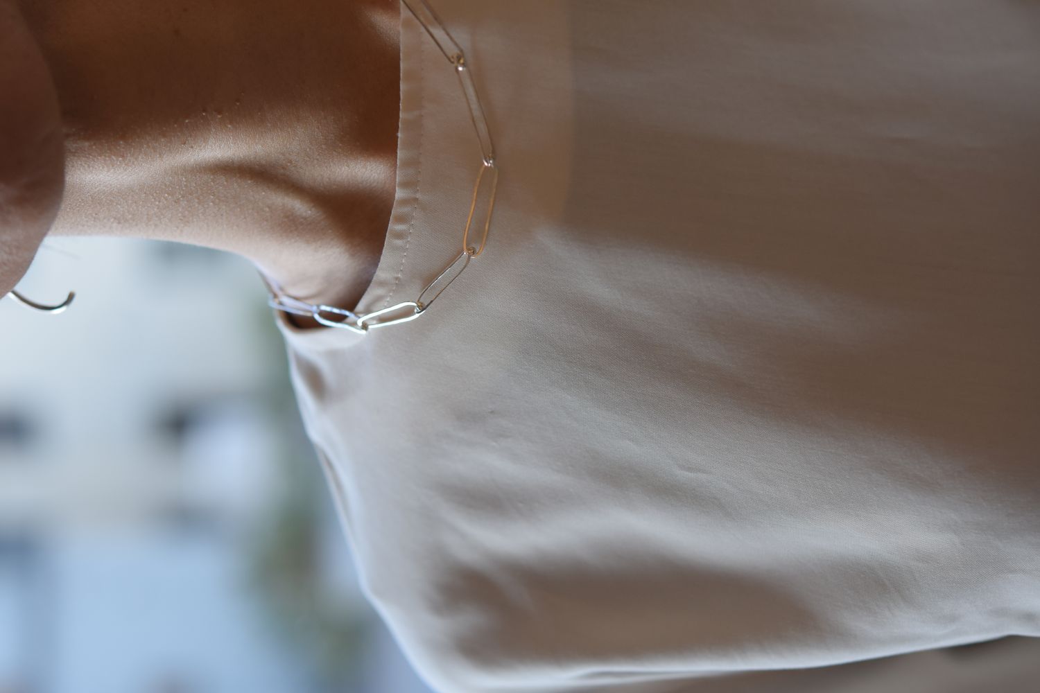 R(アール) チェーンネックレス