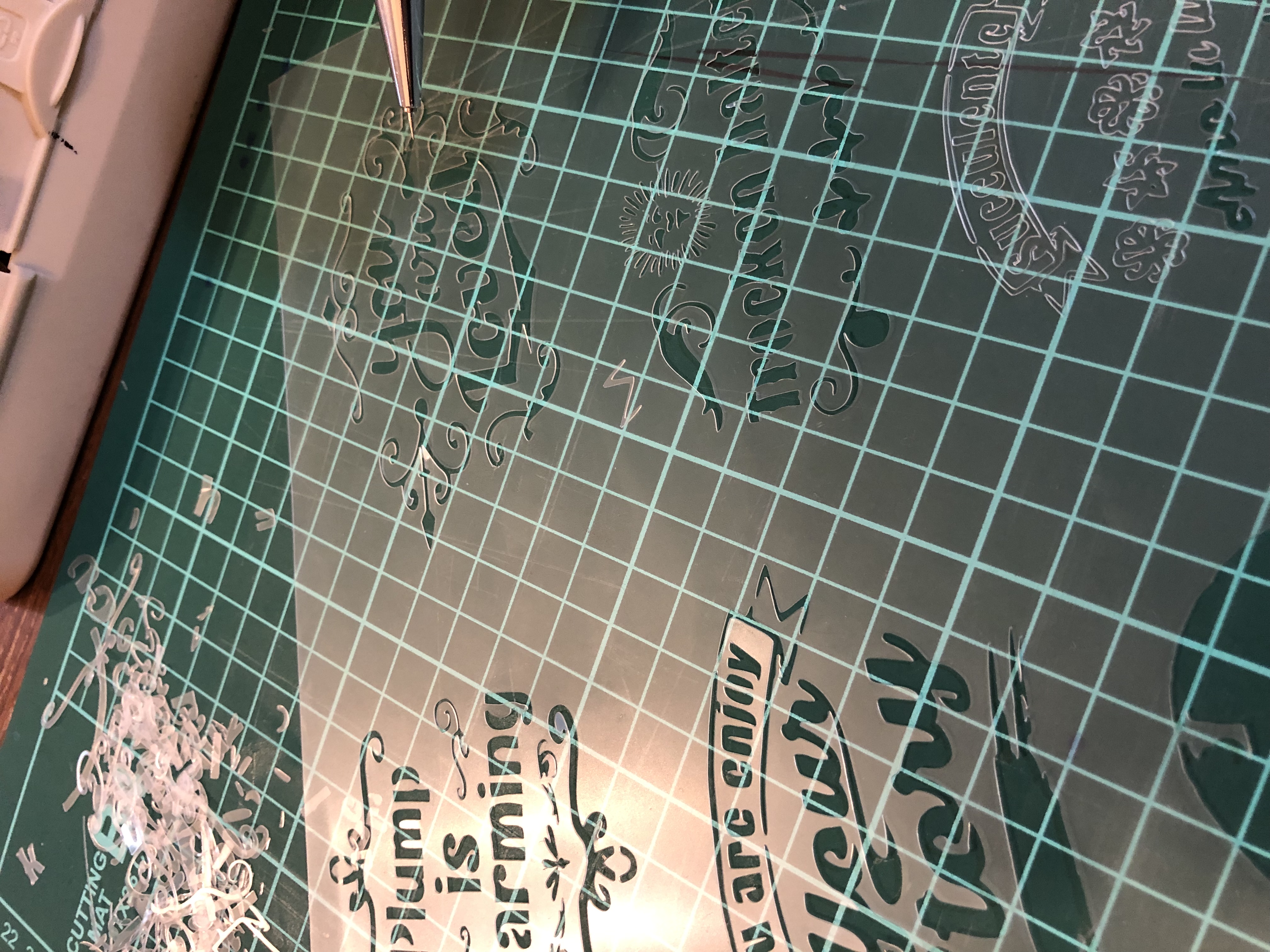BASEにて販売始めました。