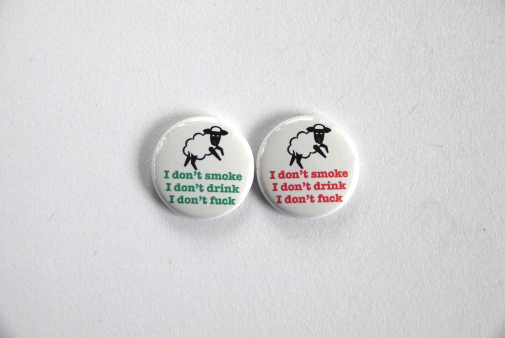 I don't smoke sheep 25mm 缶バッジ 販売開始！