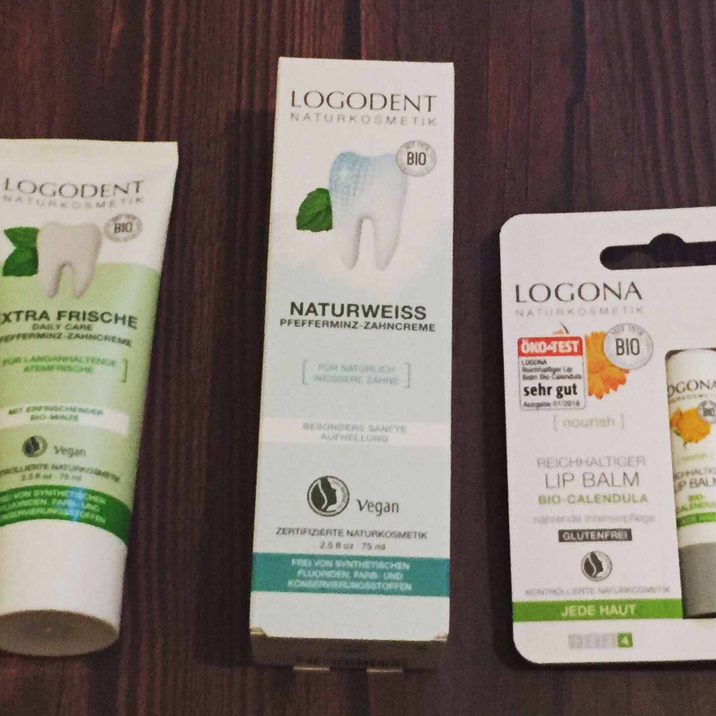 ロゴナ入荷しました