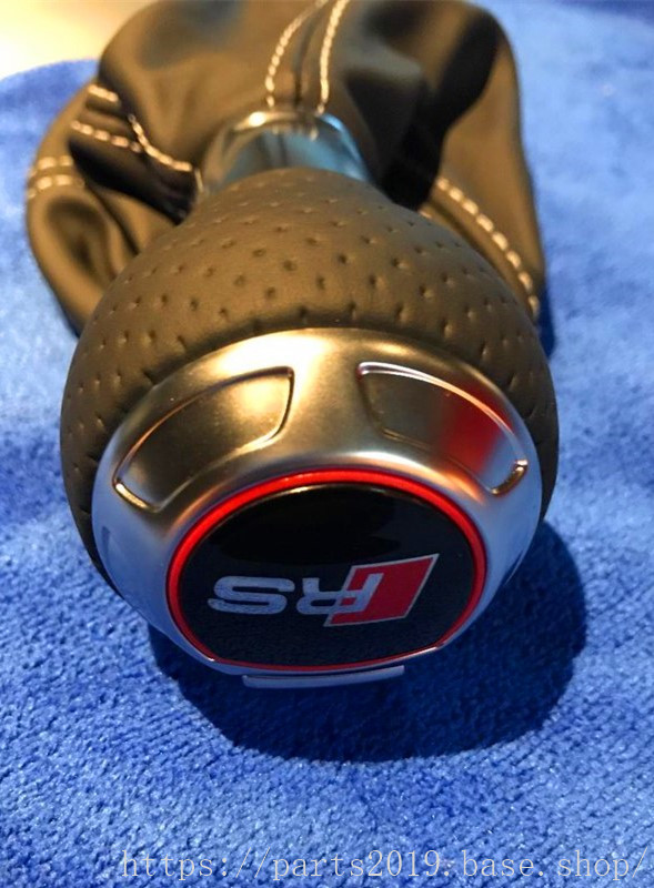 VWゴルフにアウディRSシフトノブの交換手順【ご参考まで】