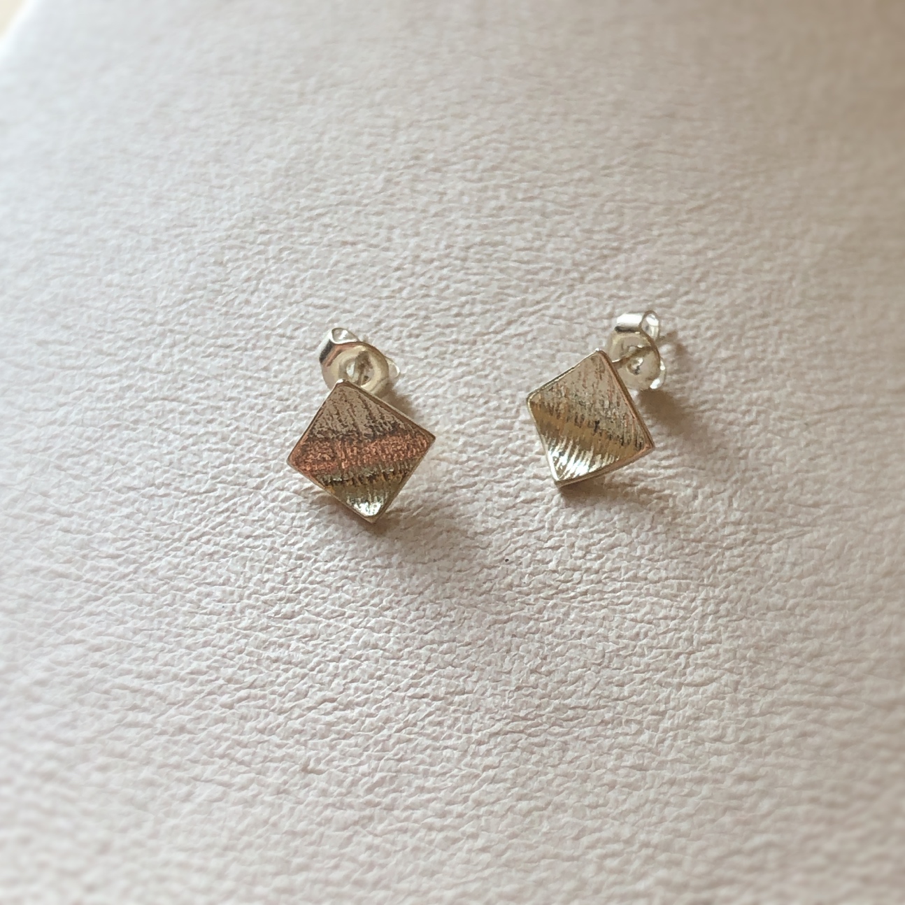 デイリー使いにぴったりなピアス☆