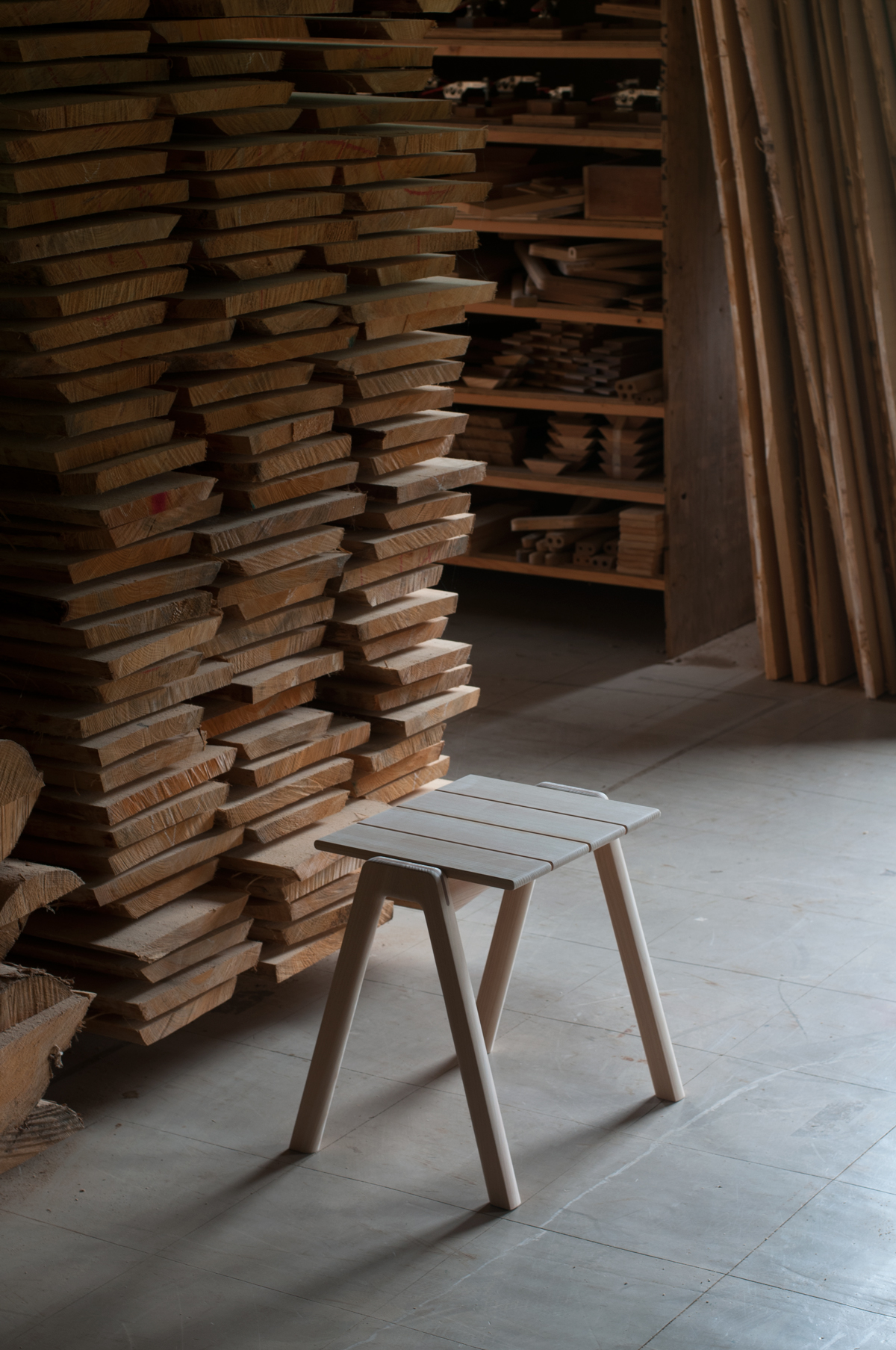 MINAZUKI STOOL
