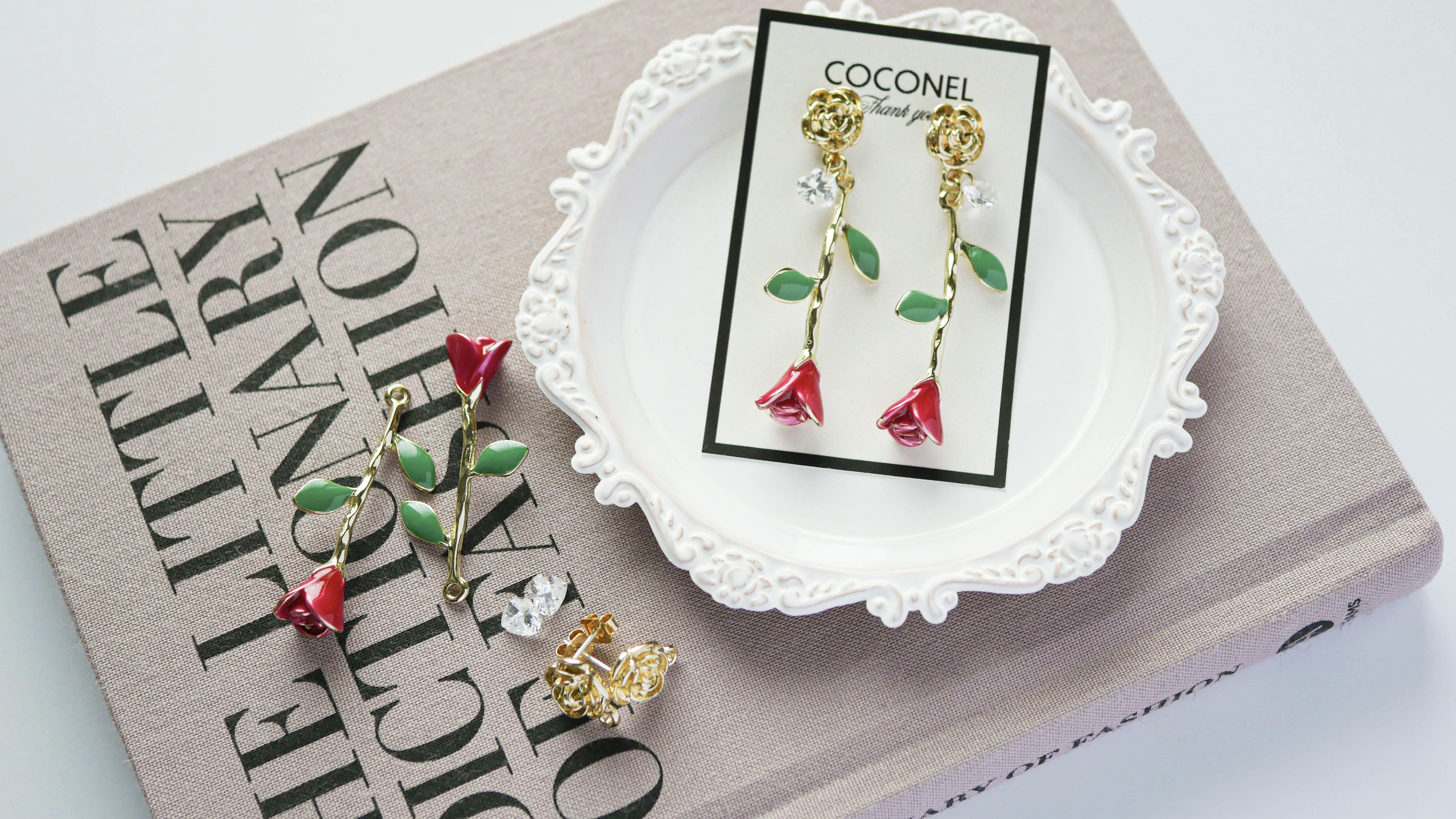 sample♡red rose pierce🌹