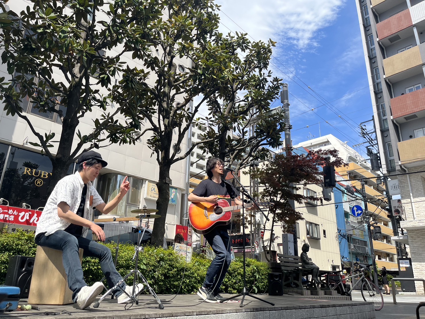 「古本まつり」と「八王子こどもえがおプロジェクト」