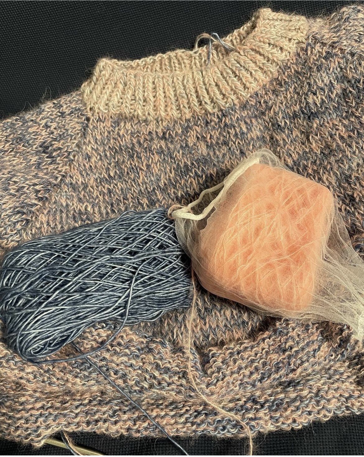 M様の作品のご紹介です‼️（Twists&Turnsキット内の糸)