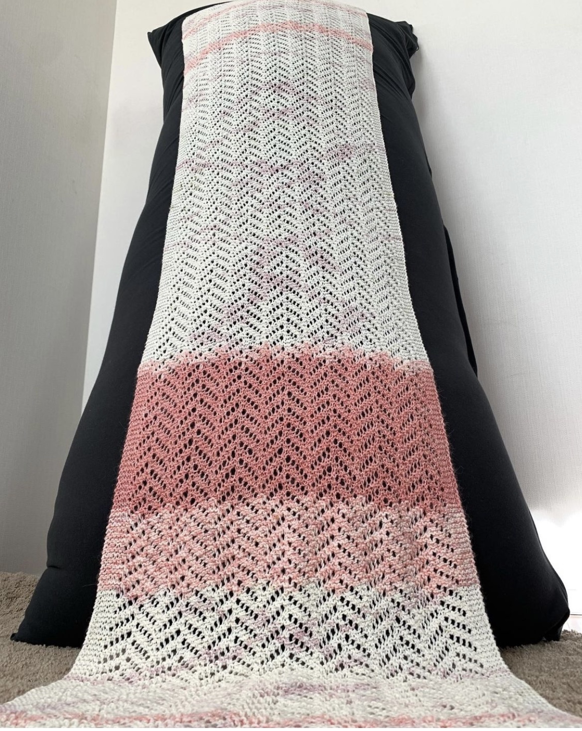 H様の作品のご紹介です‼️（alpaca lace No.6）