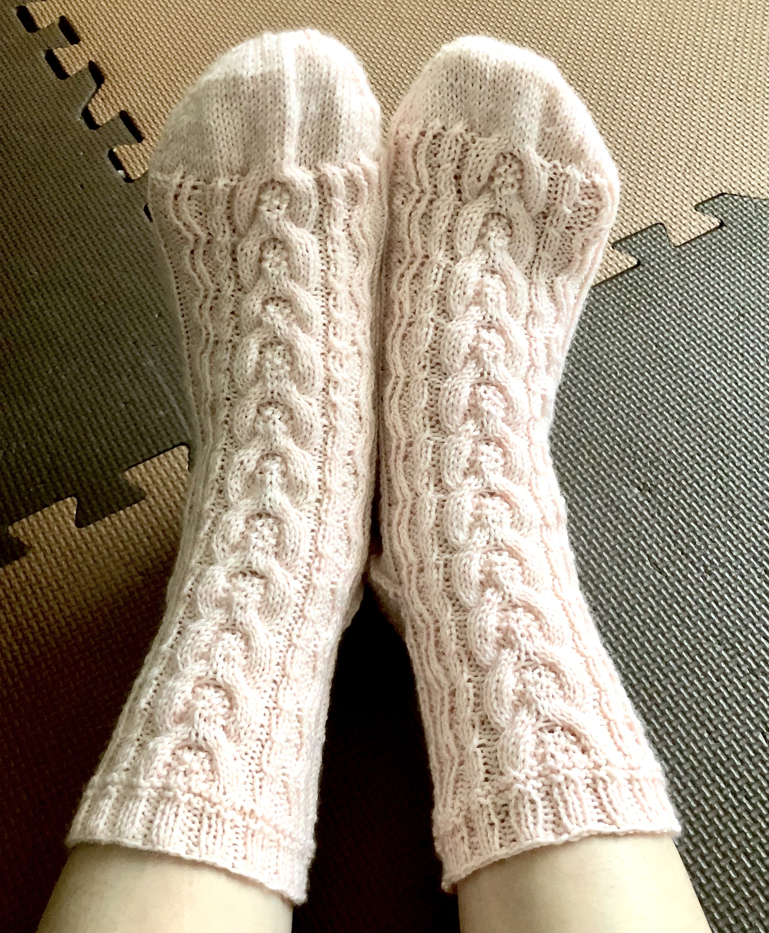 erica socks完成です❣️（patisserie magnolia さくら、オリジナル）