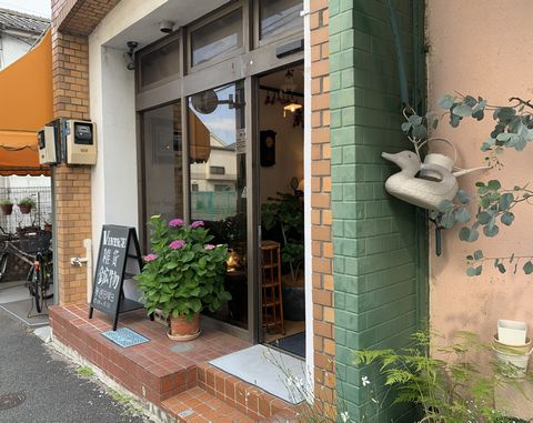 祝開店！　6月1日は東馬込　六ペンス堂さんへ。