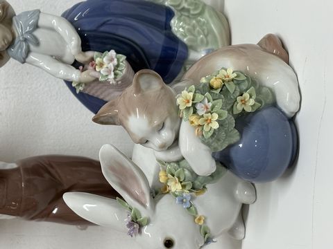 リアドロ 仔猫のフィギュリン。