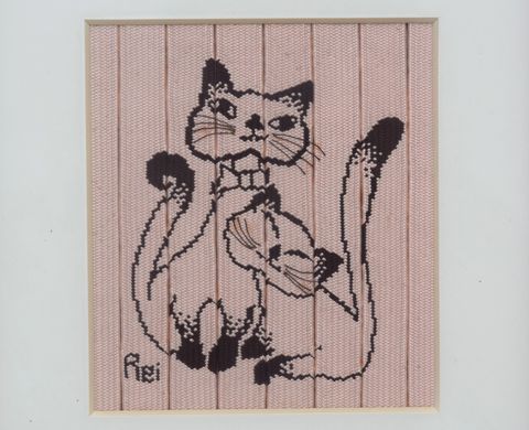 刺繡の猫が入荷しました。