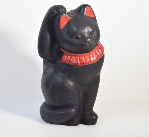 ハニべ焼　招き猫が入荷しました。