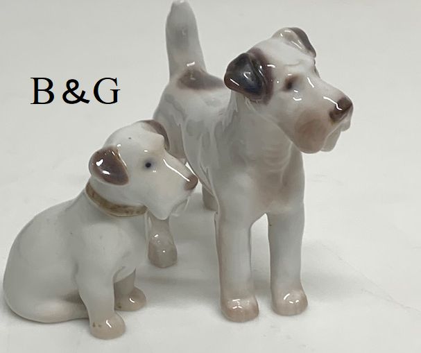 B＆G　ビングオーグレンダール　陶器人形　犬のフィギュリンが入荷しました。