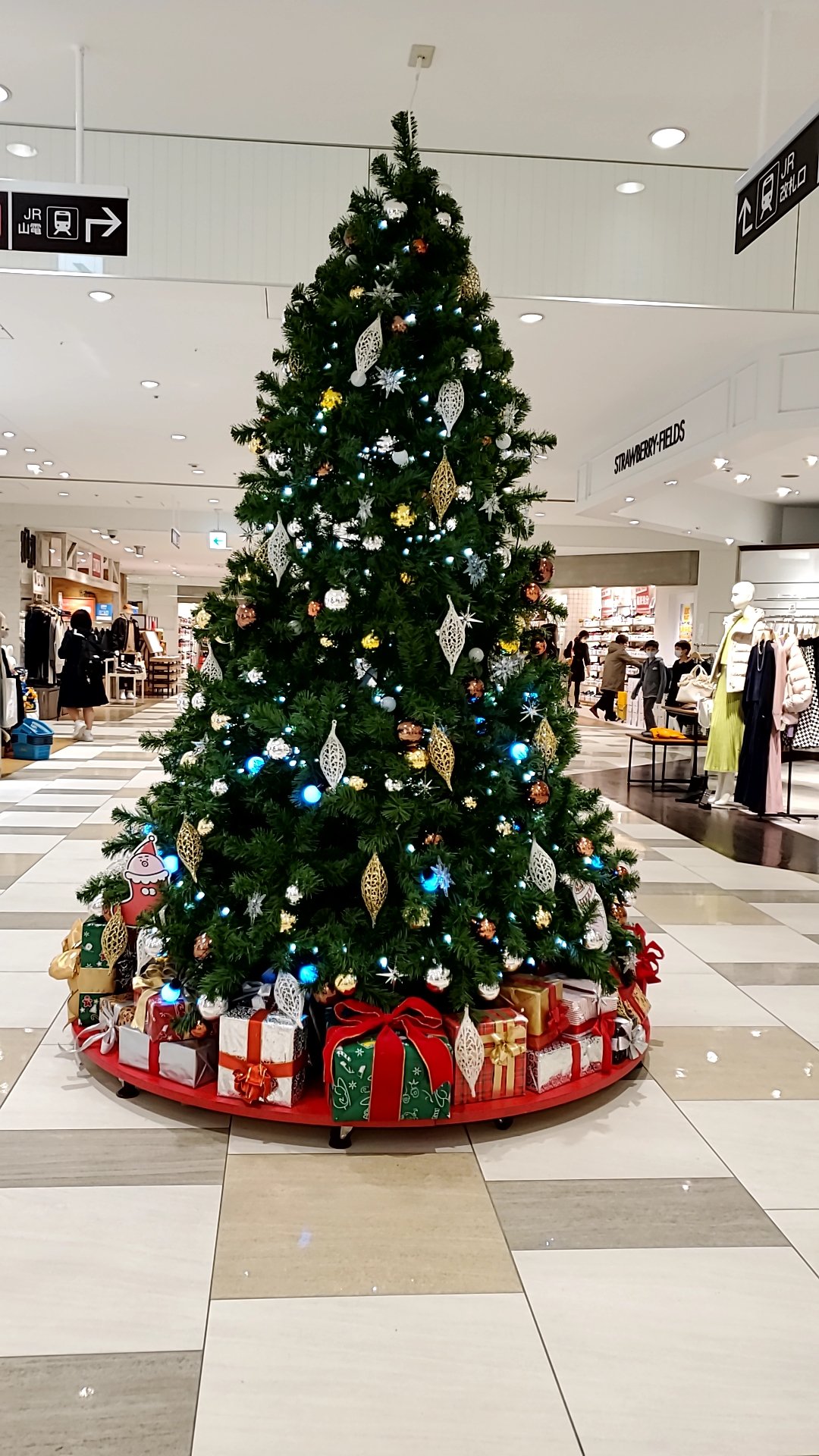クリスマスツリー