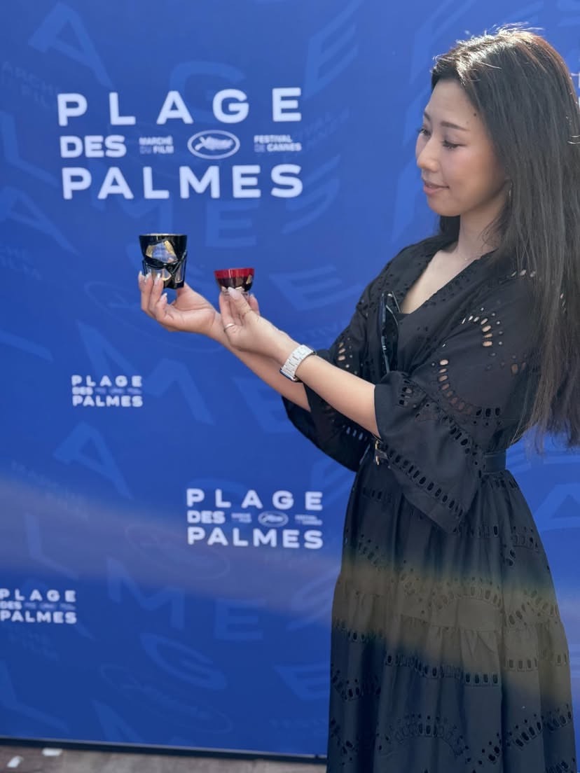 フランス・カンヌガラ（CANNES GALA2025）で、包がキャンドルフォルダーとして使用されます