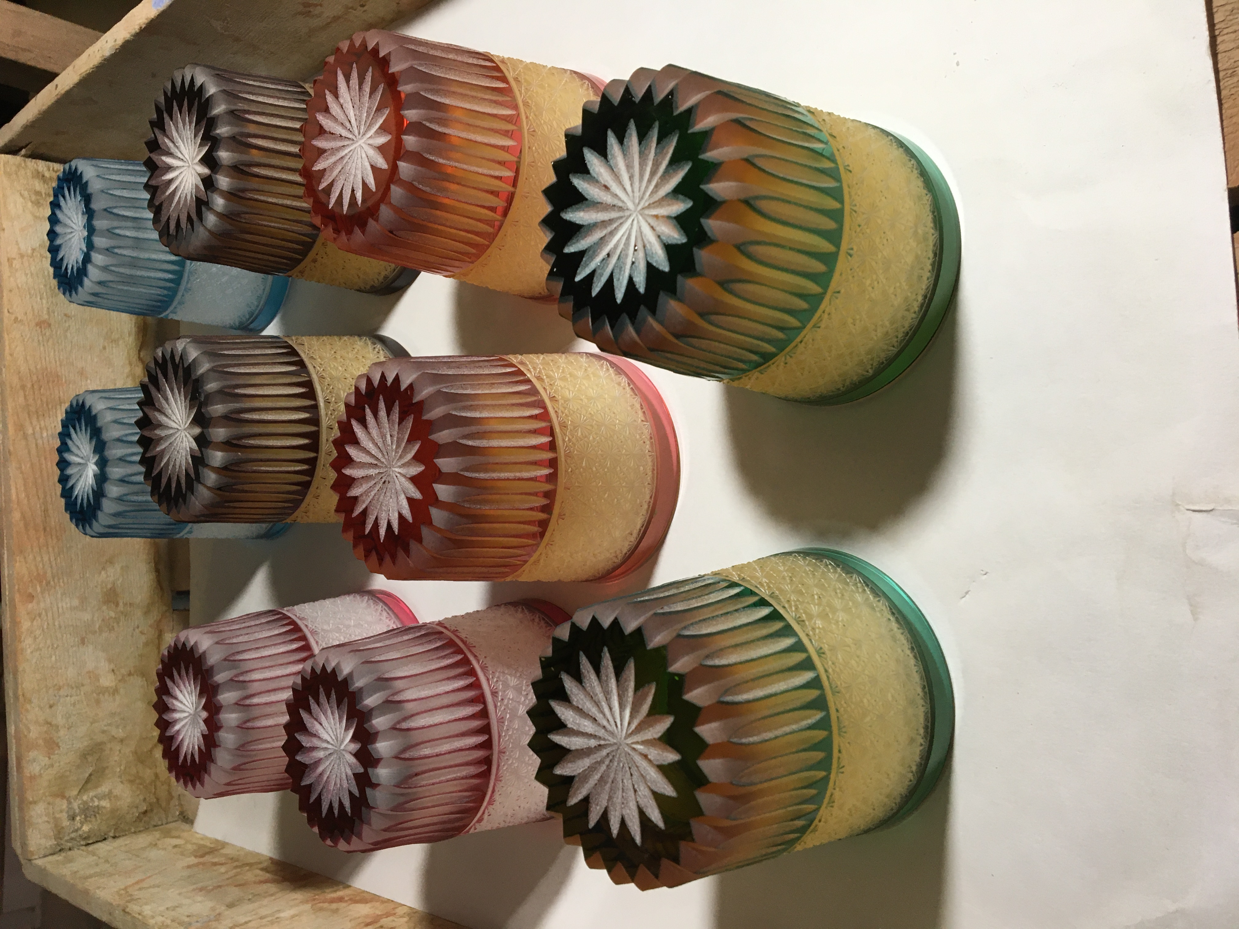 江戸切子の制作途中