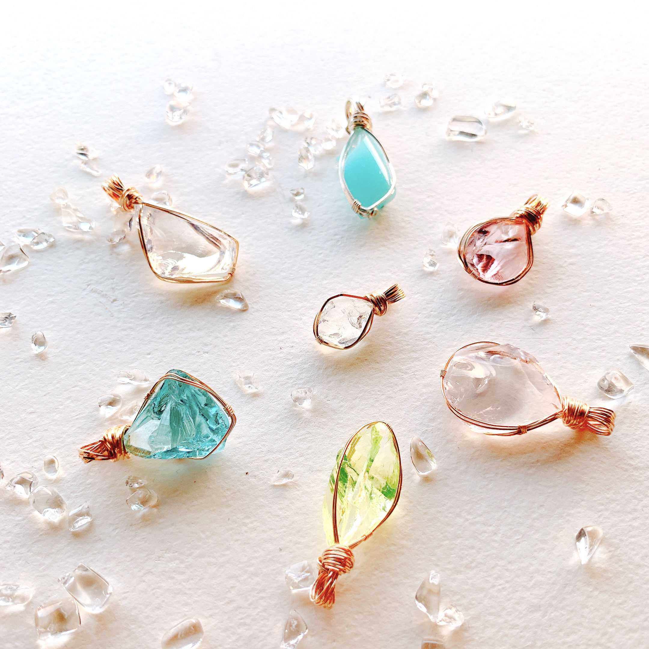 本日20時✨新作出品いたします!