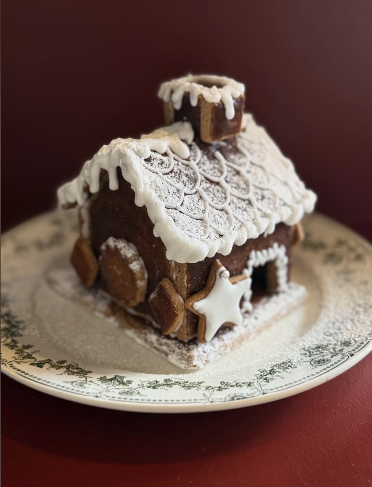 ヘクサンハウスとシュトレンとアプフェルシュトュルーデルとの🎄アドヴェントなティータイム🫖