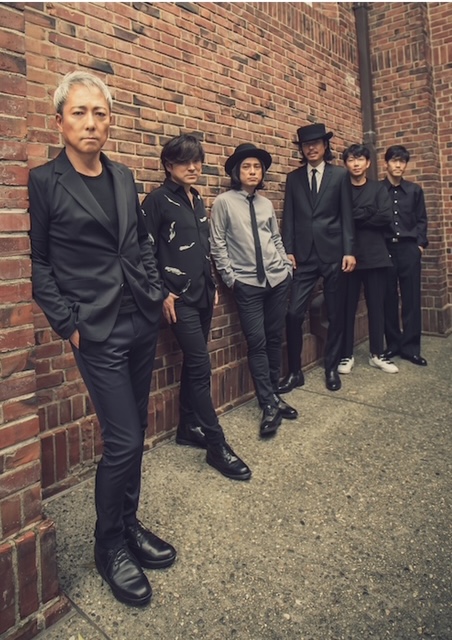 急に季節が巡って夕暮れにふっと淋しさに襲われました!!