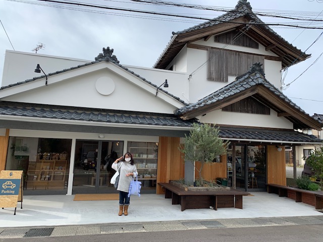 おやつばっかり買ってお夕食の予算がなくなりました！！