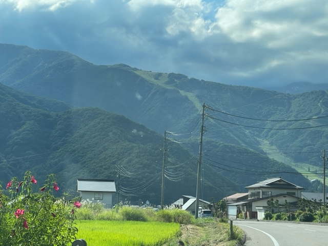 8月は旅人Noël炸裂⑦ 白馬村のカフェ白月とペンションそよ風から〜の長野県立美術館の葛飾北斎展