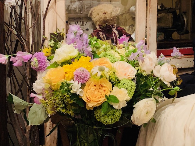 心を潤してくれる春の花を抱きしめて。
