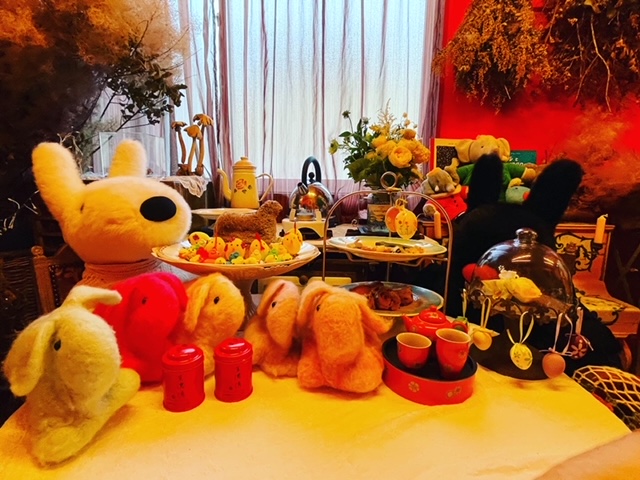 Joyeuses Pâques !  とってもハッピーなイースターサンデーです！空想Noël茶房にて