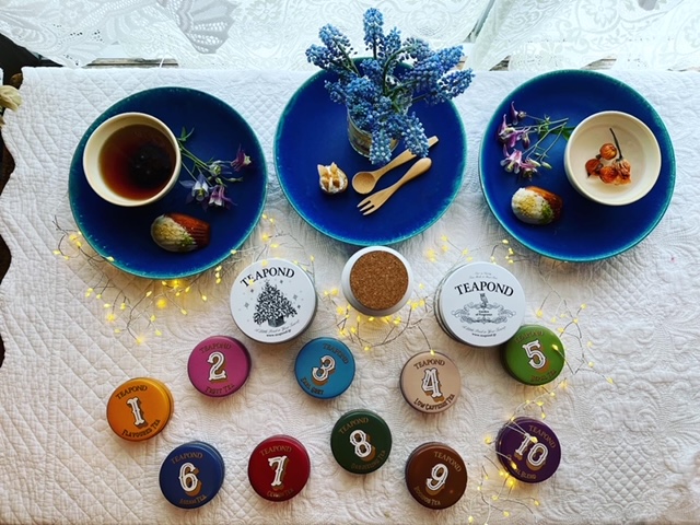 レコードに針を落としたくなるような日々です。