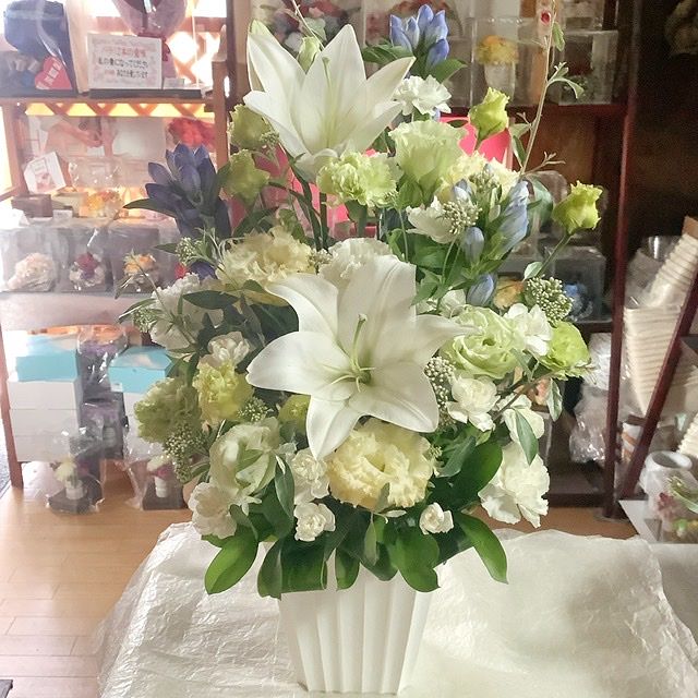 新盆、初盆、お盆の花