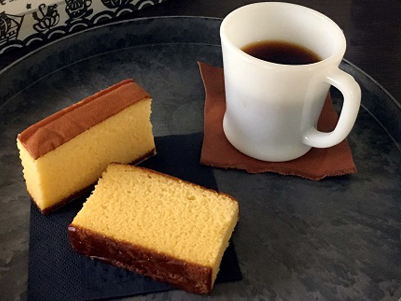 福砂屋のカステラとコーヒー
