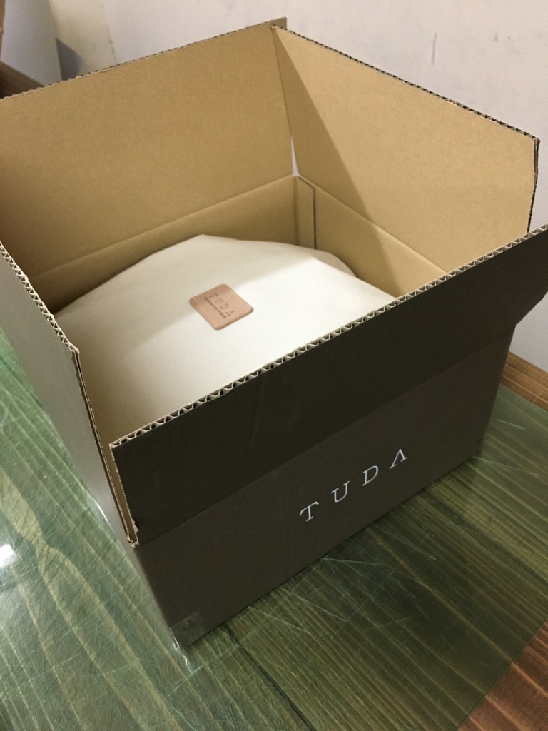 初めてオリジナルの箱でリメイク品を発送。