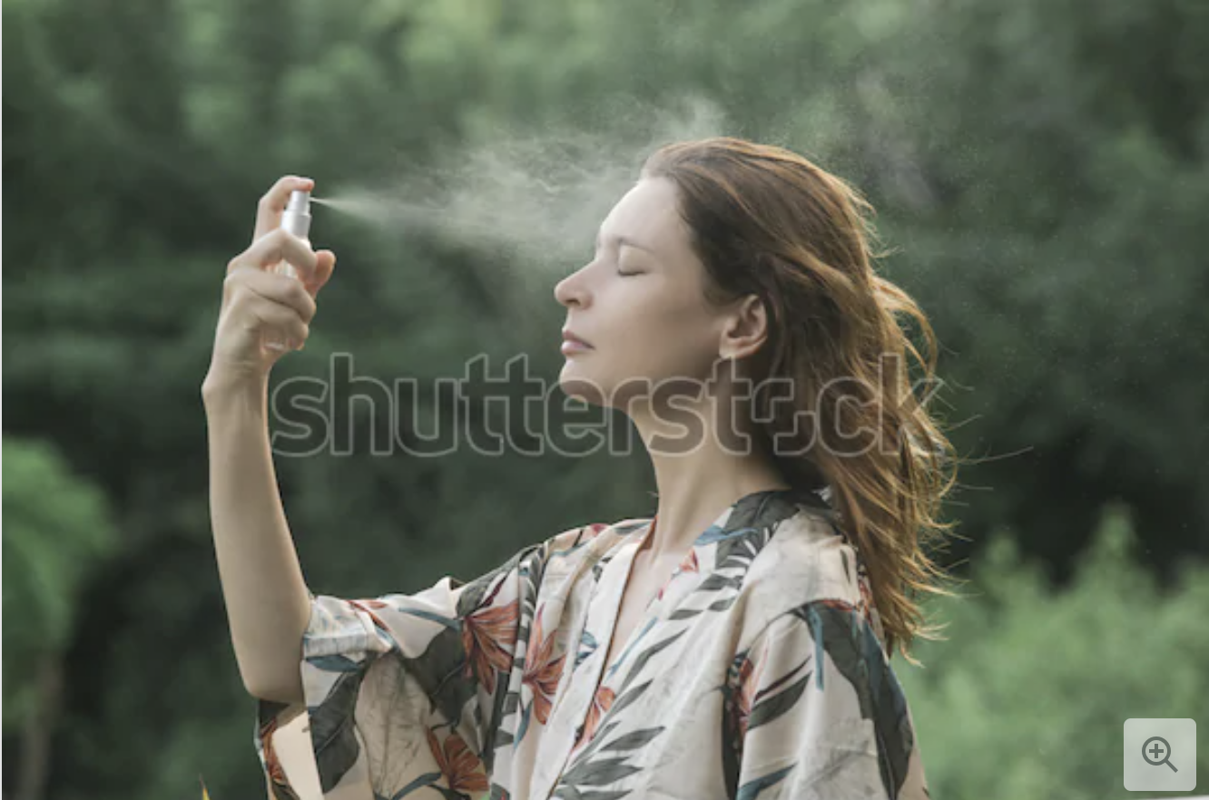スプレータイプのミストローション