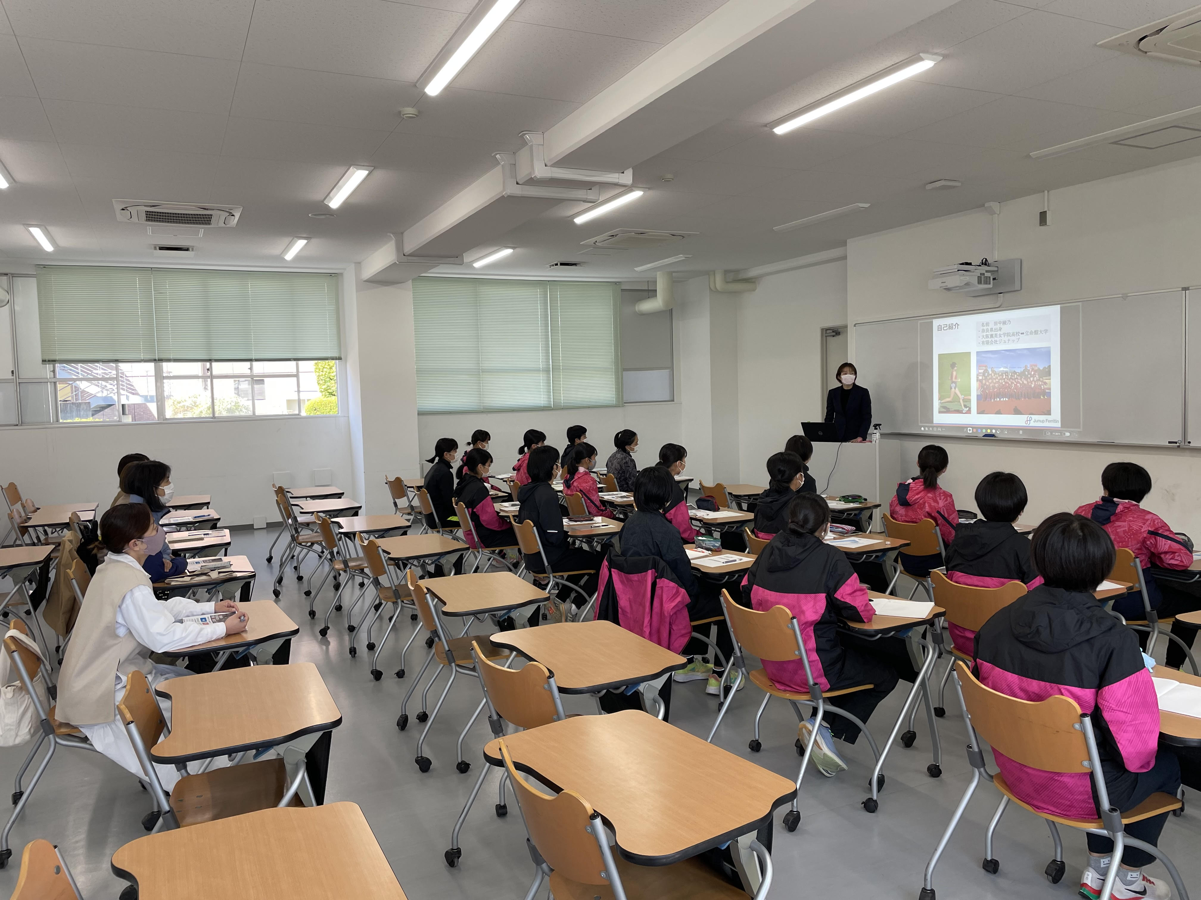 京都外大西高等学校(女子)　貧血勉強会