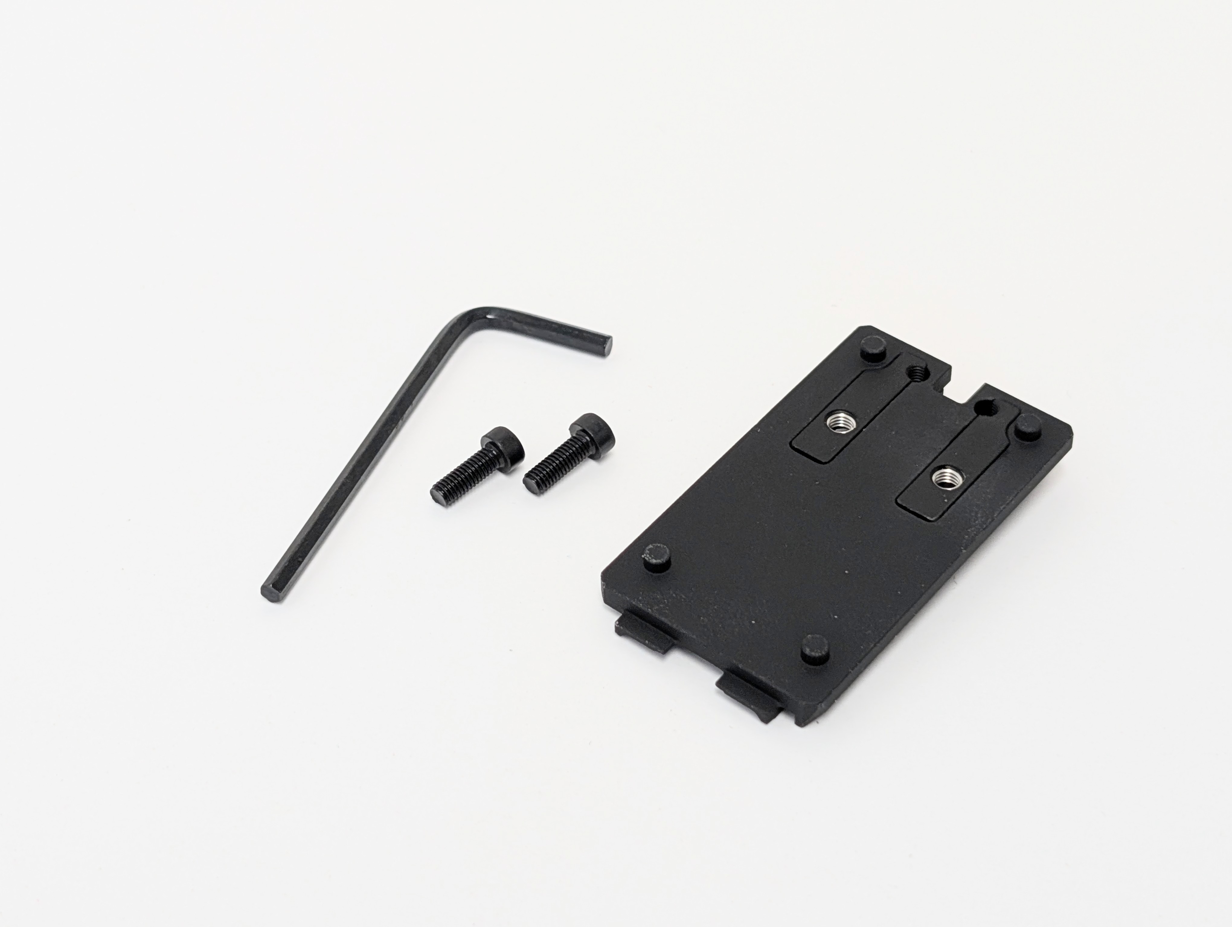 東京マルイG17 Gen5  Adapter Platetリニューアル。