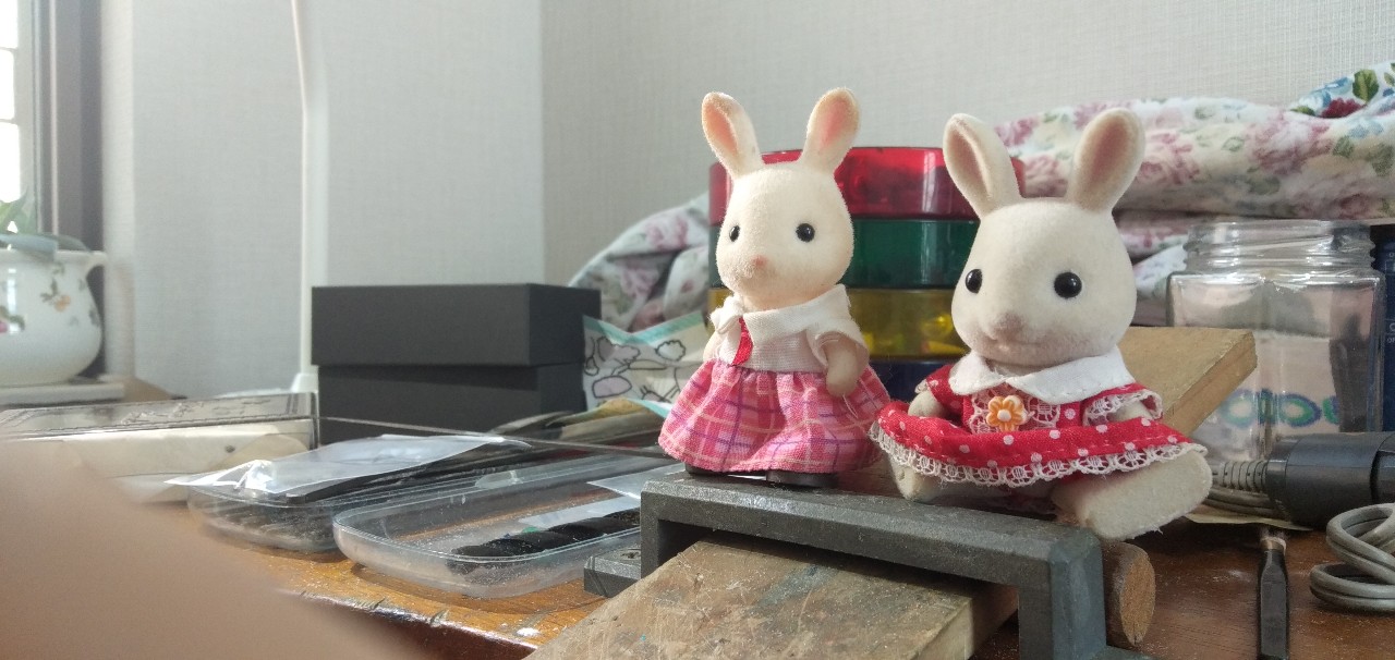 新作ジュエリー、エメラルドの指輪作ります。