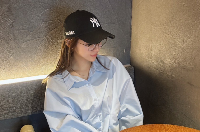 MoMA × New Era キャップ