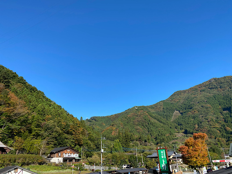 上野村紅葉が始まりました。