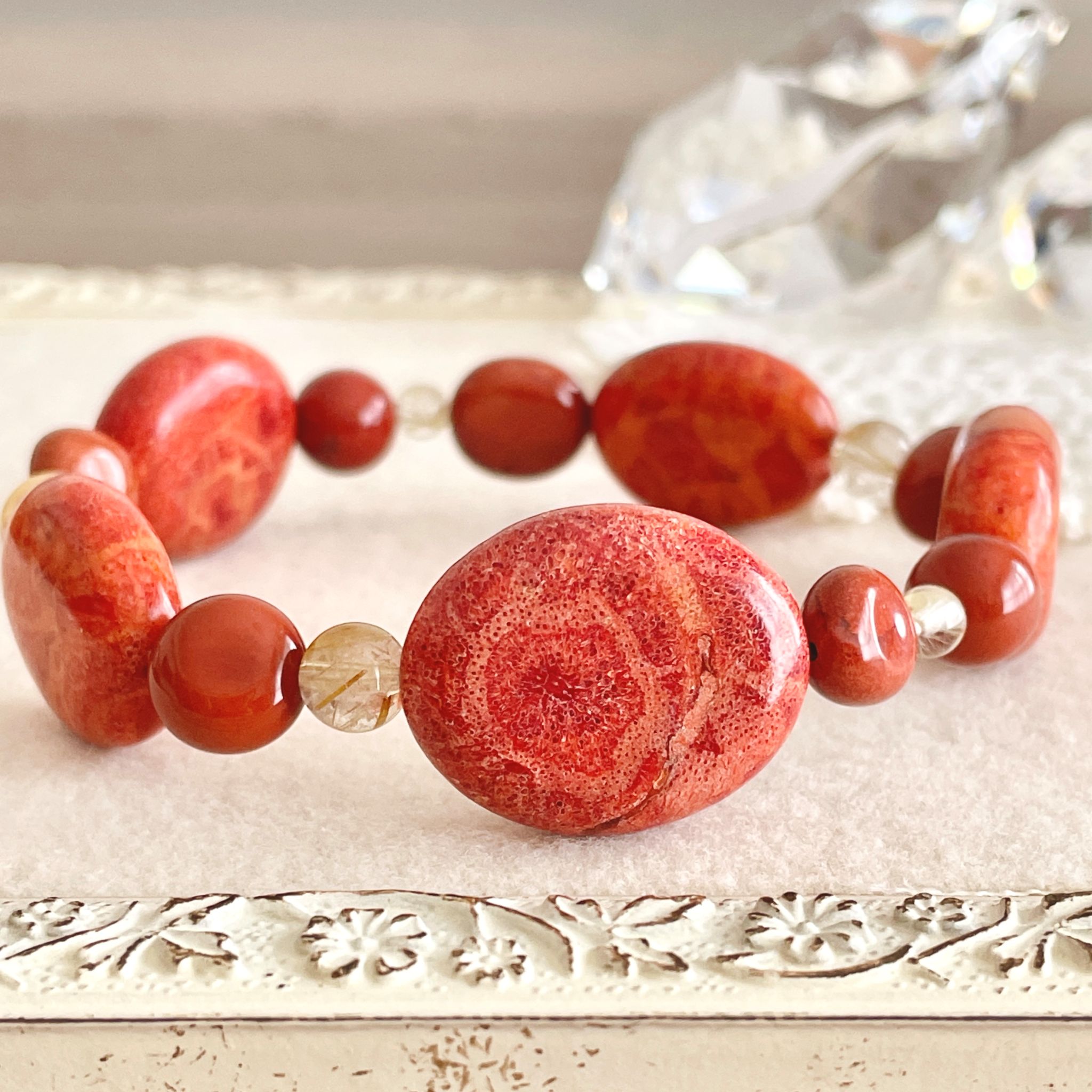 赤色系のブレスレット3種