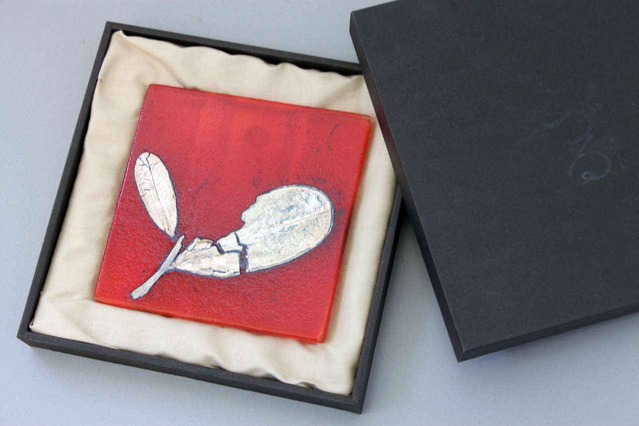 壁掛け花器が「恩納村万座毛周辺活性化施設」内ショップで販売開始