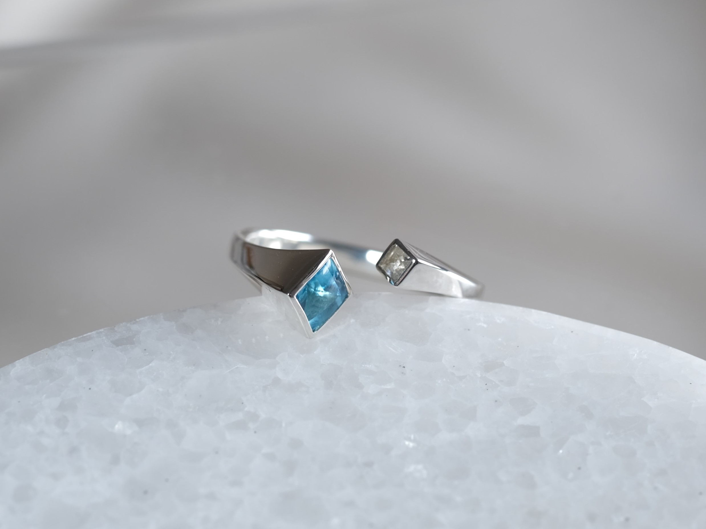 topaz double square ring　天然石トパーズのスクエアリング